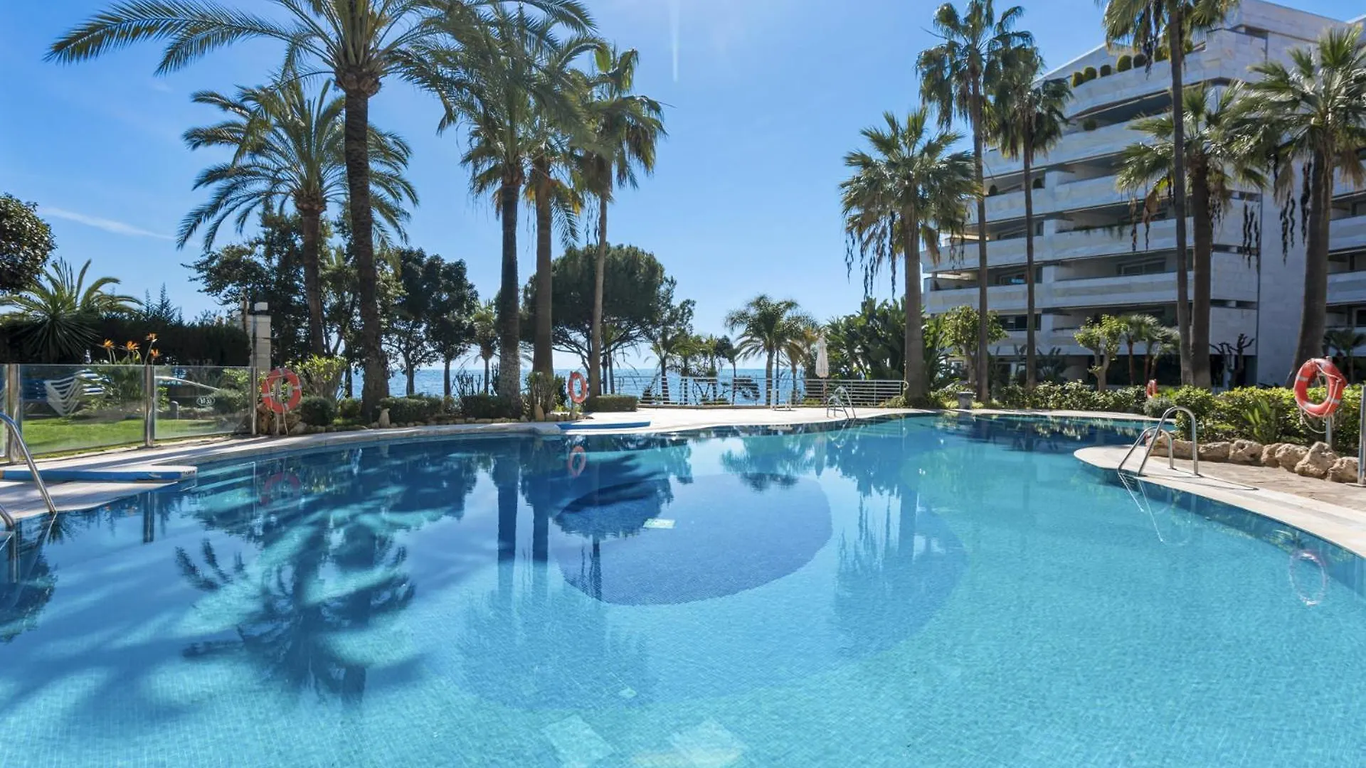 Gran Marbella Luxe Apartment